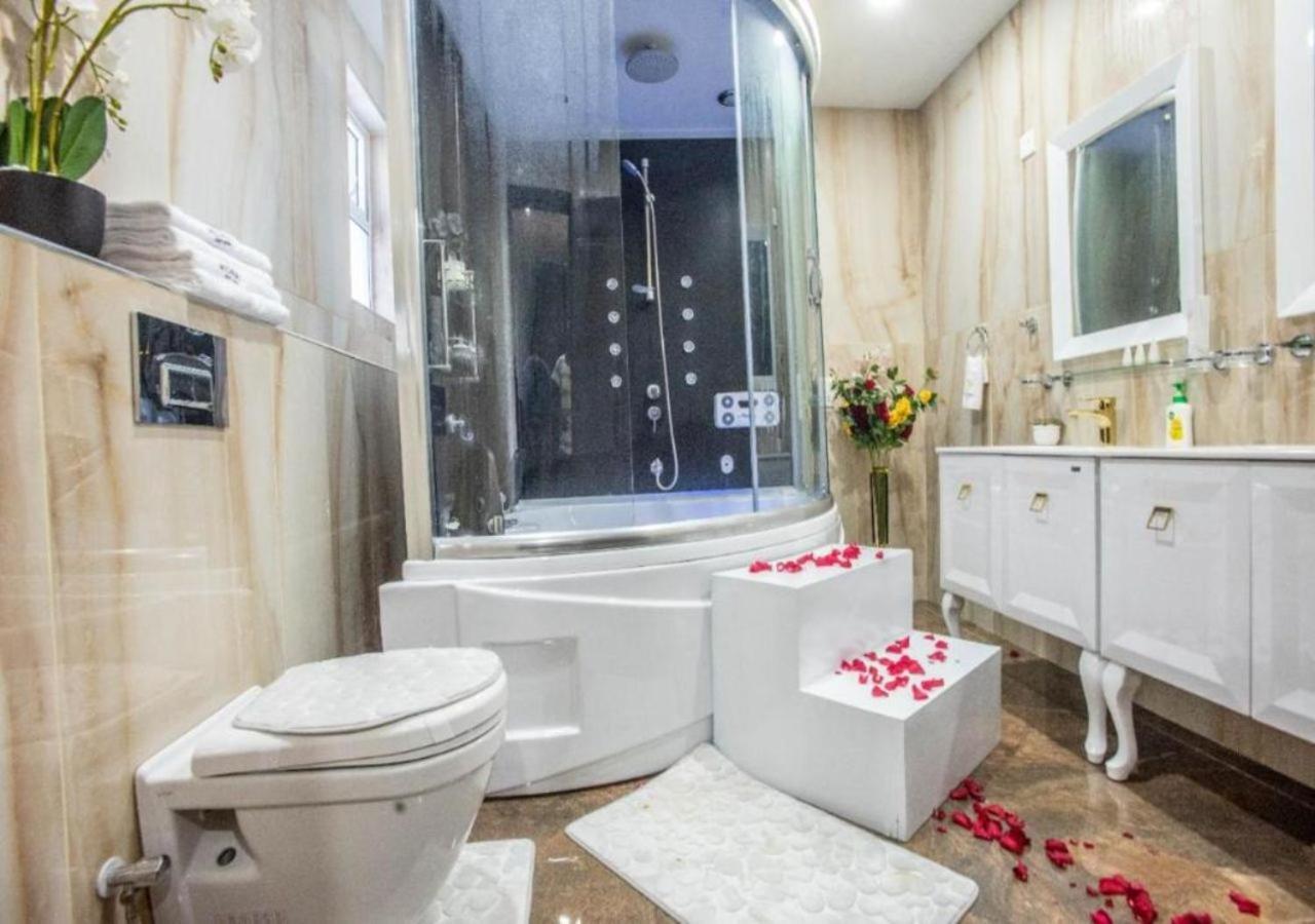 Stayplus Nyali Luxury Suites Mombasa Exterior foto